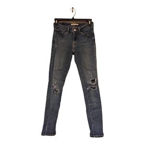 Levi’s 711 Skinny Sz‎ 26 Ripped jeans